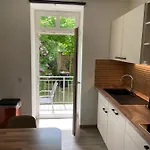 3-room Karl-heine Apartment