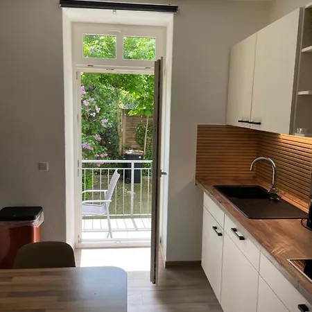 3-room Karl-heine Apartment