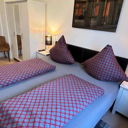 Apartment 3-room Karl-heine *